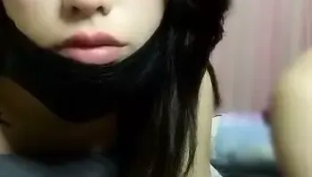 人造网红美女主播完美露脸约炮富家公子年轻粉丝炮友啪啪啪直播很狂野激情叫的太骚了对白精彩